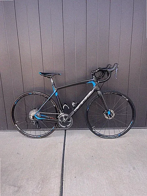 2023 Felt FR Carbon Fiber Disc Brake Road Bike Tiagra 56cm Medium - Floor Model