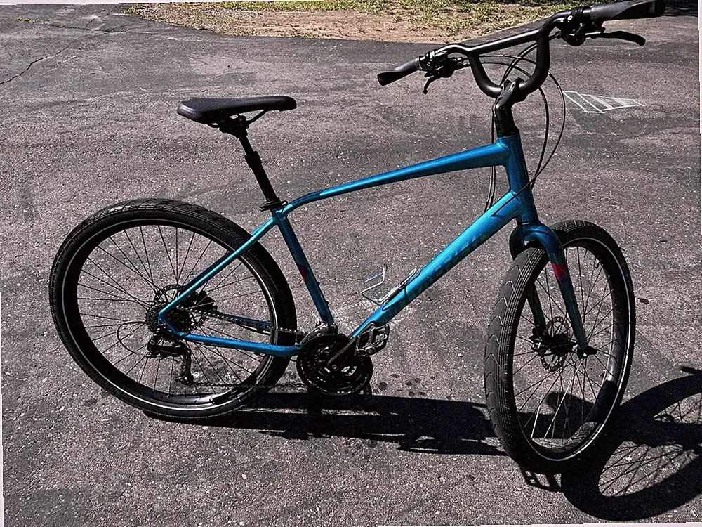 Specialized Roll Aluminum Comfort Hybrid Bike